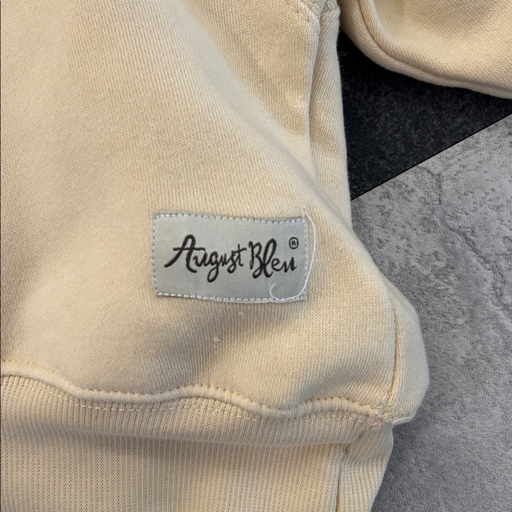 August Bleu Autumn Maggie sweatshirt in buttercream-NWT - Picture 5 of 6